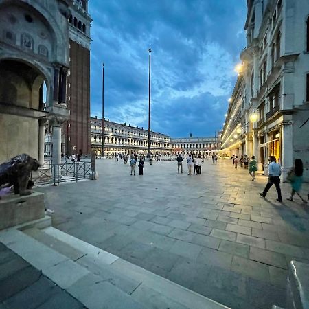 San Marco Luxury Apartments Steps From St Marks Veneza Exterior foto